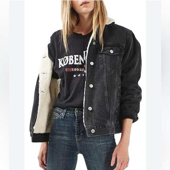 Topshop Jackets & Blazers - ⚡️Like New⚡️TopShop Sherpa Lined Denim Jacket